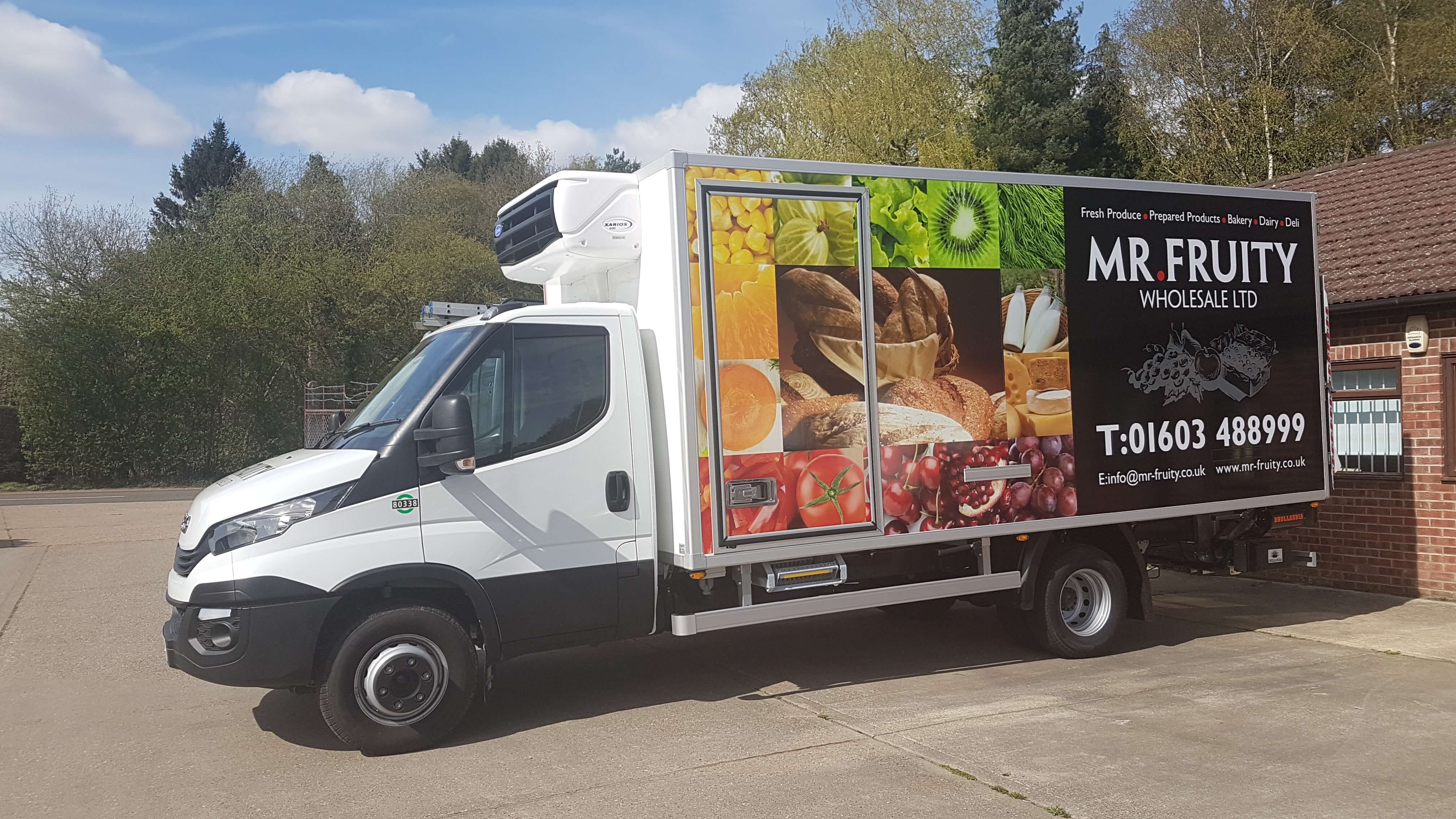 Soanes Signs of Norwich - Vehicle Graphics - Work Example 35